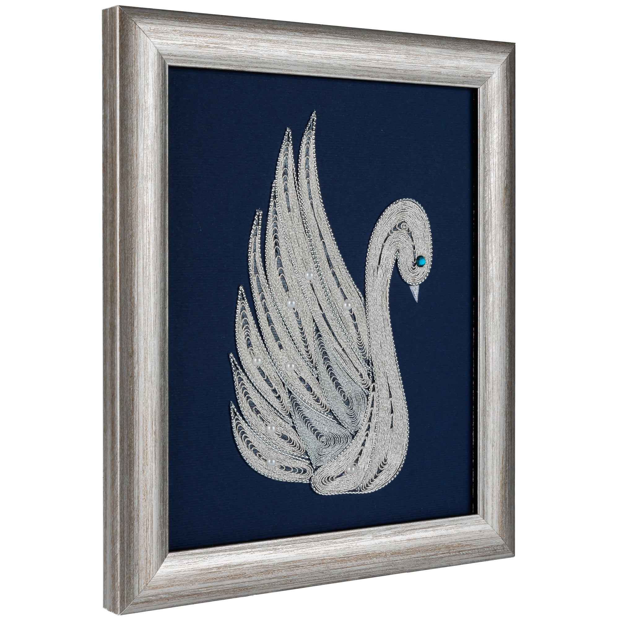 Swan – A Symbol of Eternal Grace and Fidelity